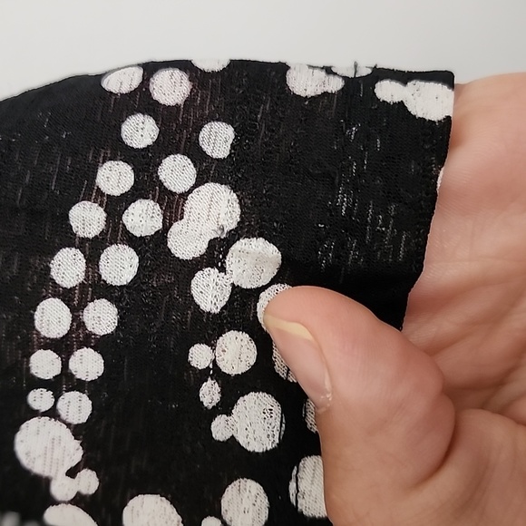 Jones New York Collection Polka Dot Swirl Top - Picture 9 of 9